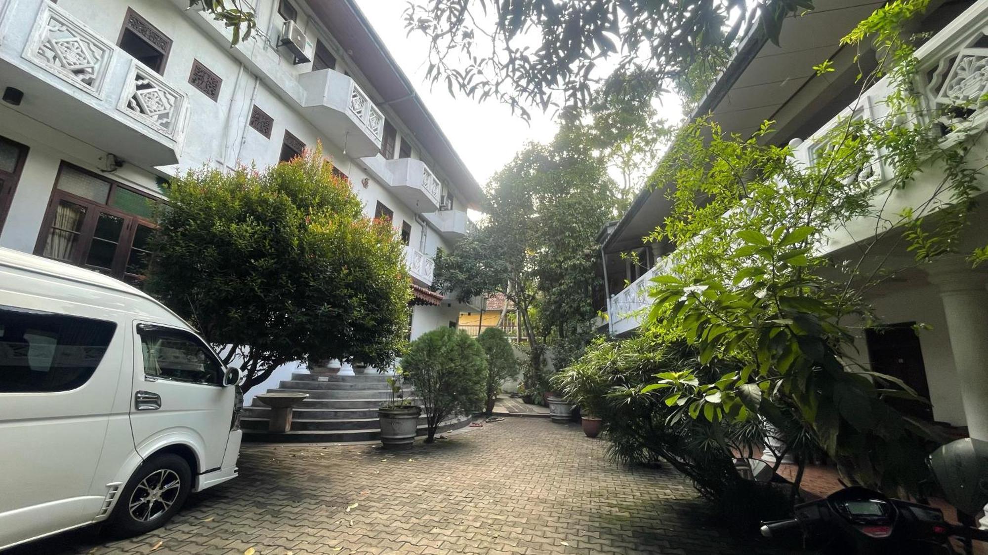 Serendipity Beach Unawatuna Exterior photo